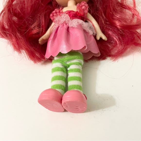 Strawberry Shortcake Doll 5” Tall - Picture 4 of 16